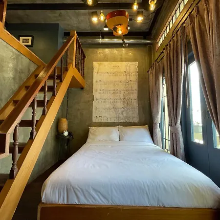 Central Old Town Cottage Bangkok Exterior photo